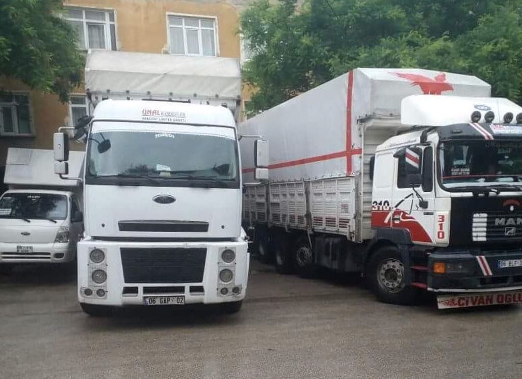 Ünal Kardeşler Nakliyat Araçları
