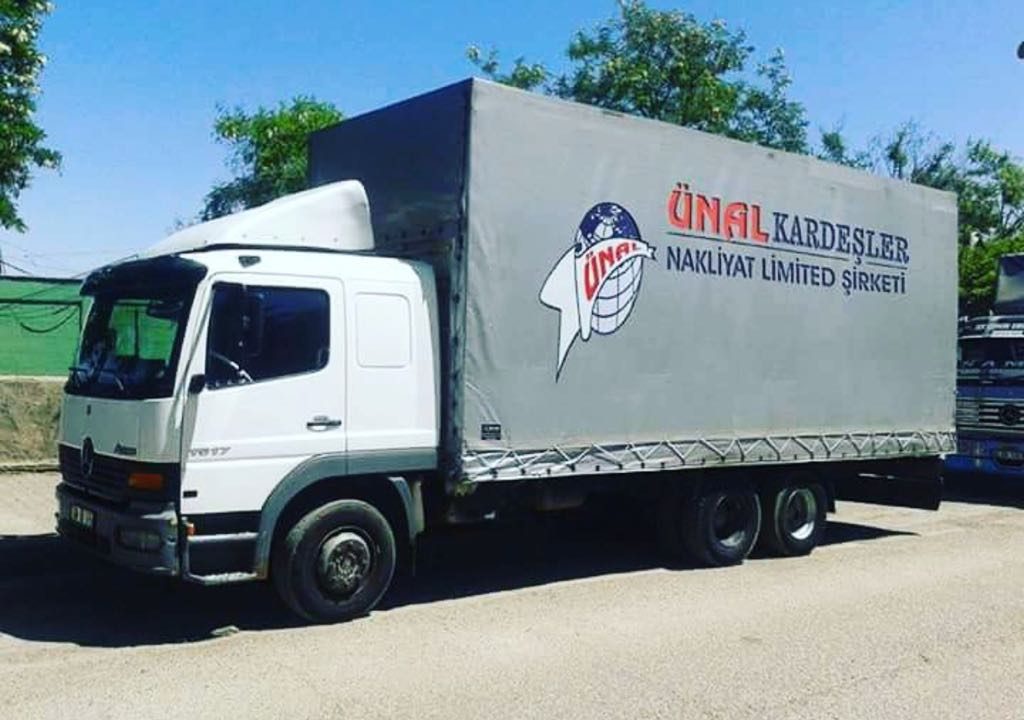 Ünal Kardeşler Nakliye Kamyonu