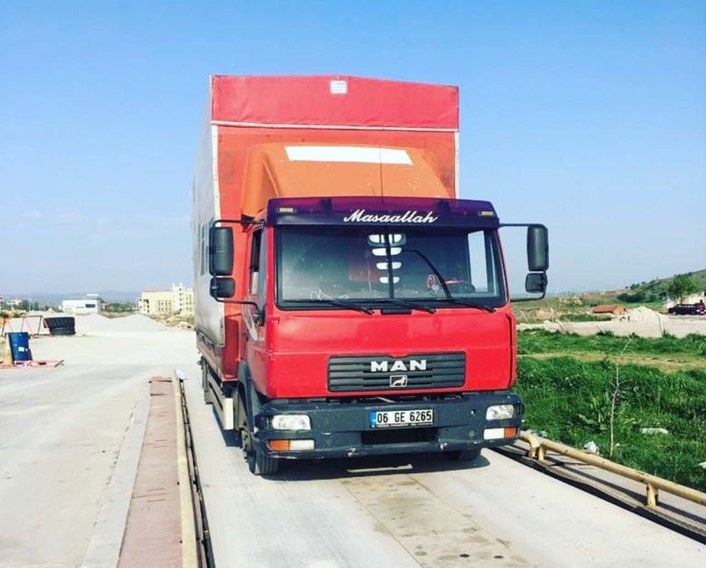 Ünal Kardeşler Nakliyat Araçları
