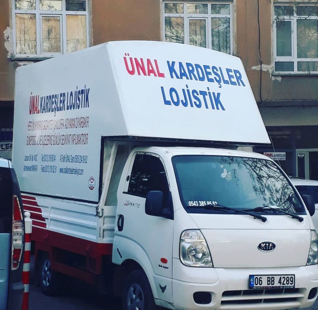 Ünal Kardeşler Nakliyat Araçları